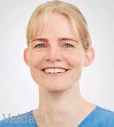 Dr. med. Katja East