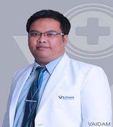 Dr. Prakasit Chanasit