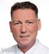 Dr. med. Karsten Labs