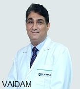 Best Doctors In India - Dr. Puneet Girdhar , New Delhi