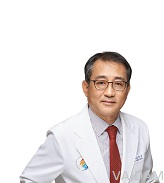 दक्षिण कोरिया में सर्वश्रेष्ठ चिकित्सक - प्रो.मुंग कू किम, इंचियोन