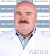 तुर्की में सर्वश्रेष्ठ चिकित्सक - डॉ। सेरदार बेदी ओमे, इस्तांबुल