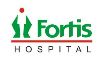 60-year-old Undergoes a Complex Surgery and an Intense Treatment for Lung Cancer at Fortis Hospital, Noida
